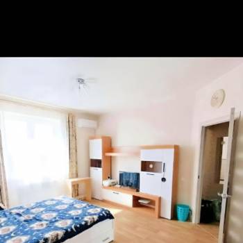 Продается 1-комнатная квартира, 38,1 м²