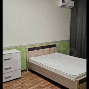 Продается 1-комнатная квартира, 38 м²