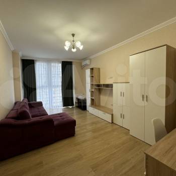 Сдается 1-комнатная квартира, 46 м²