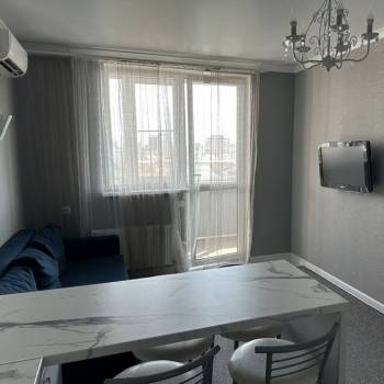 Сдается 1-комнатная квартира, 48 м²