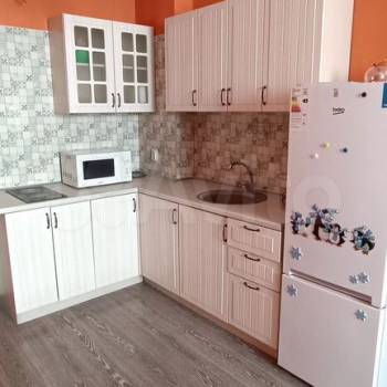 Сдается 1-комнатная квартира, 38 м²