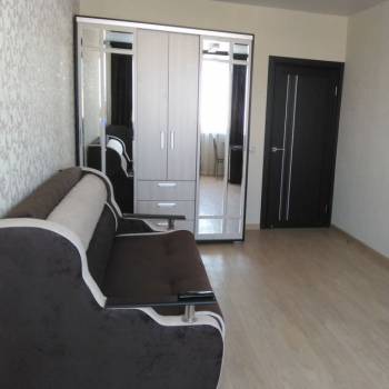 Сдается 1-комнатная квартира, 42,5 м²