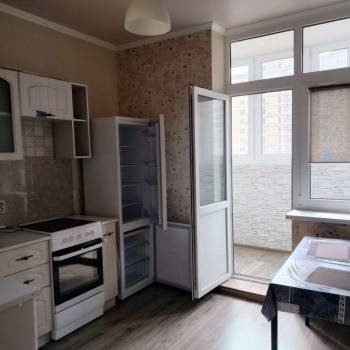 Продается 1-комнатная квартира, 32 м²