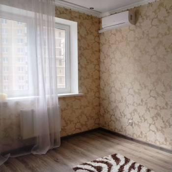 Продается 1-комнатная квартира, 32 м²