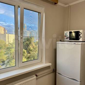 Сдается 1-комнатная квартира, 28,8 м²