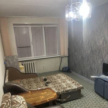 Продается 1-комнатная квартира, 36 м²