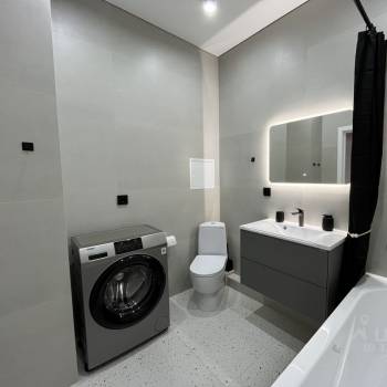 Продается 1-комнатная квартира, 46 м²