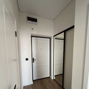 Продается 1-комнатная квартира, 46 м²