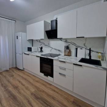 Сдается 1-комнатная квартира, 42,1 м²