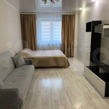 Сдается 1-комнатная квартира, 42,8 м²