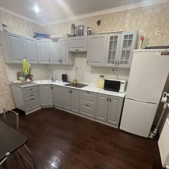 Продается 1-комнатная квартира, 42,4 м²