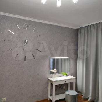 Сдается 2-х комнатная квартира, 77 м²
