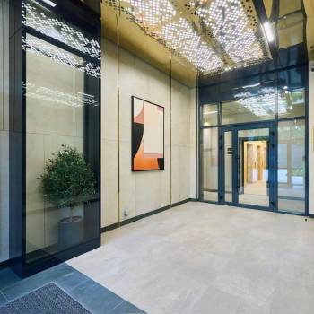Продается 1-комнатная квартира, 37 м²