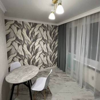 Сдается 1-комнатная квартира, 43 м²