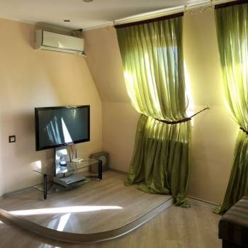 Сдается 2-х комнатная квартира, 72 м²