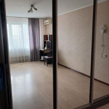 Сдается 1-комнатная квартира, 38 м²