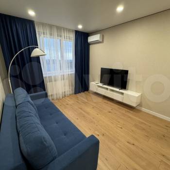 Сдается 1-комнатная квартира, 38 м²