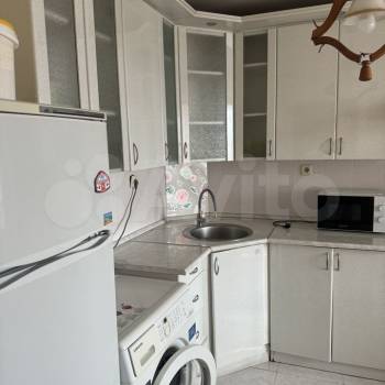 Сдается 1-комнатная квартира, 42 м²