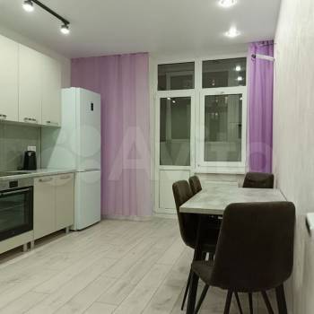 Сдается 2-х комнатная квартира, 60 м²