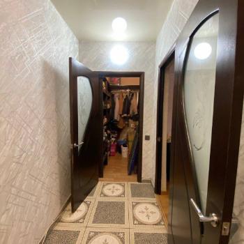 Продается 1-комнатная квартира, 42 м²