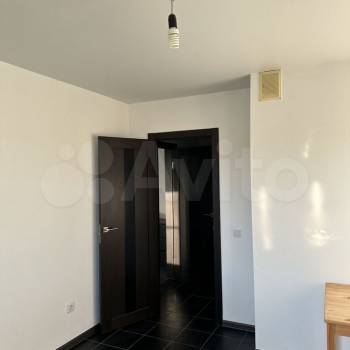 Продается 1-комнатная квартира, 35 м²