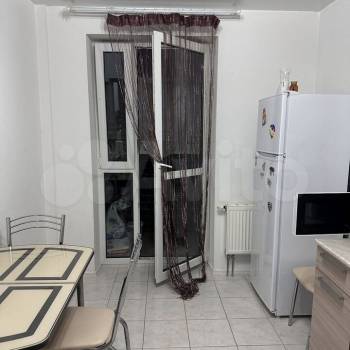 Сдается 1-комнатная квартира, 40 м²