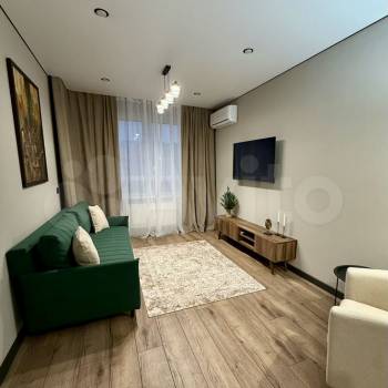 Сдается 1-комнатная квартира, 38 м²