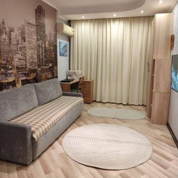 Сдается 1-комнатная квартира, 46,1 м²