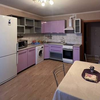 Сдается 2-х комнатная квартира, 67,4 м²