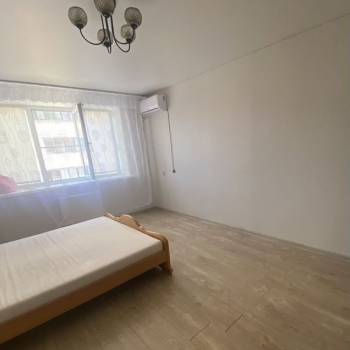 Сдается 1-комнатная квартира, 47 м²