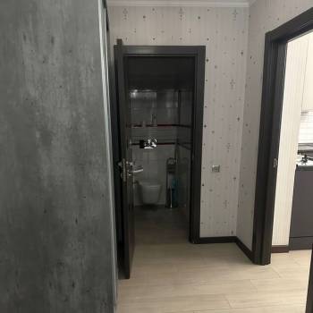 Сдается 2-х комнатная квартира, 80 м²