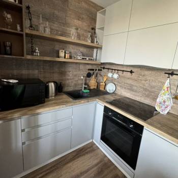 Продается 2-х комнатная квартира, 63 м²