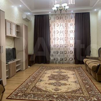 Сдается 2-х комнатная квартира, 80 м²