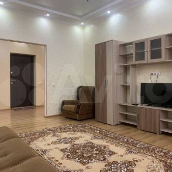 Сдается 2-х комнатная квартира, 80 м²