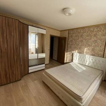 Продается 2-х комнатная квартира, 73 м²