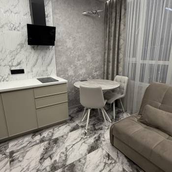 Сдается 1-комнатная квартира, 37 м²