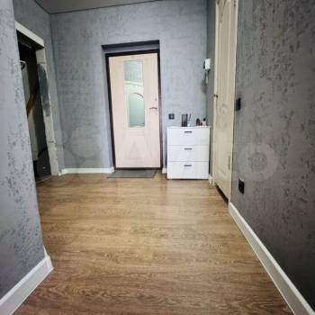Продается 1-комнатная квартира, 52,9 м²