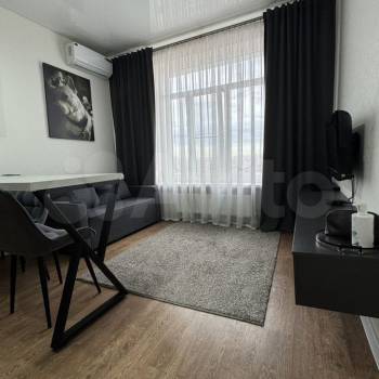 Продается 1-комнатная квартира, 52,9 м²