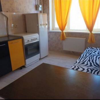 Сдается 1-комнатная квартира, 35 м²