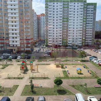 Сдается 2-х комнатная квартира, 61 м²