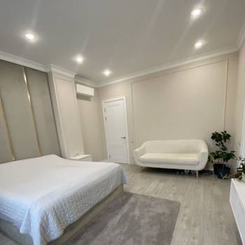 Продается Дом, 303 м²