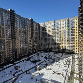 Продается 1-комнатная квартира, 45,6 м²