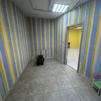 Сдается Нежилое помещение, 74 м²