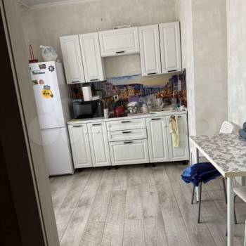 Продается 1-комнатная квартира, 32 м²