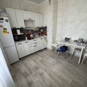 Продается 1-комнатная квартира, 32 м²