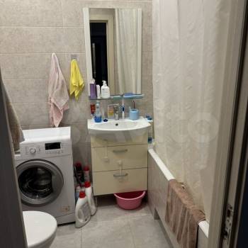 Продается 1-комнатная квартира, 32 м²