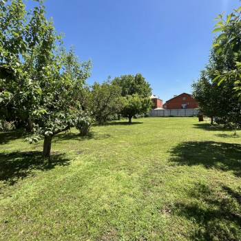 Продается Участок, 700 м²