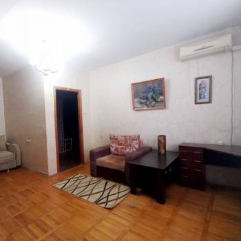 Продается 1-комнатная квартира, 44,2 м²