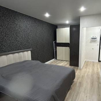 Продается 1-комнатная квартира, 37 м²