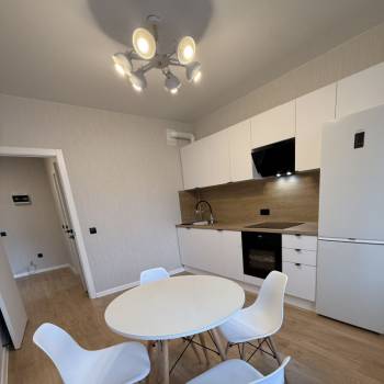 Сдается 1-комнатная квартира, 44 м²